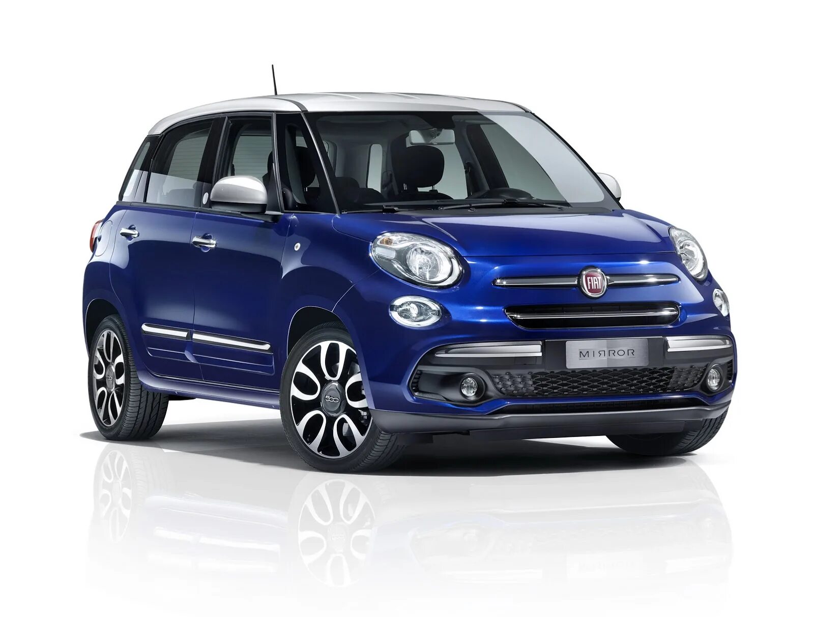 Купить б у fiat. Fiat 500l Cross. Фиат 500л. Fiat 500l 2018. Fiat 500l 1.4.