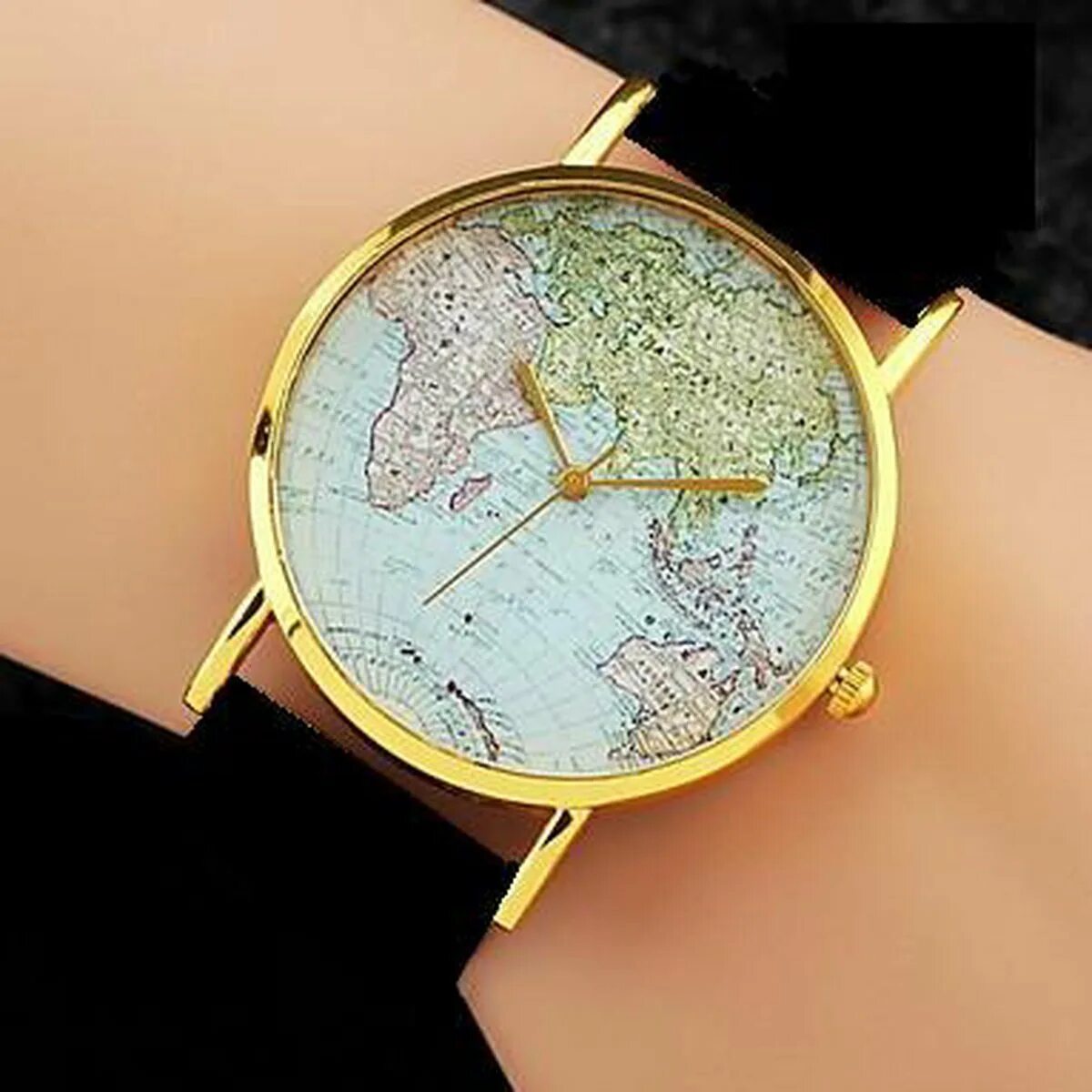 Https world of watch. Часы с планетами на циферблате. Наручные часы цветные.