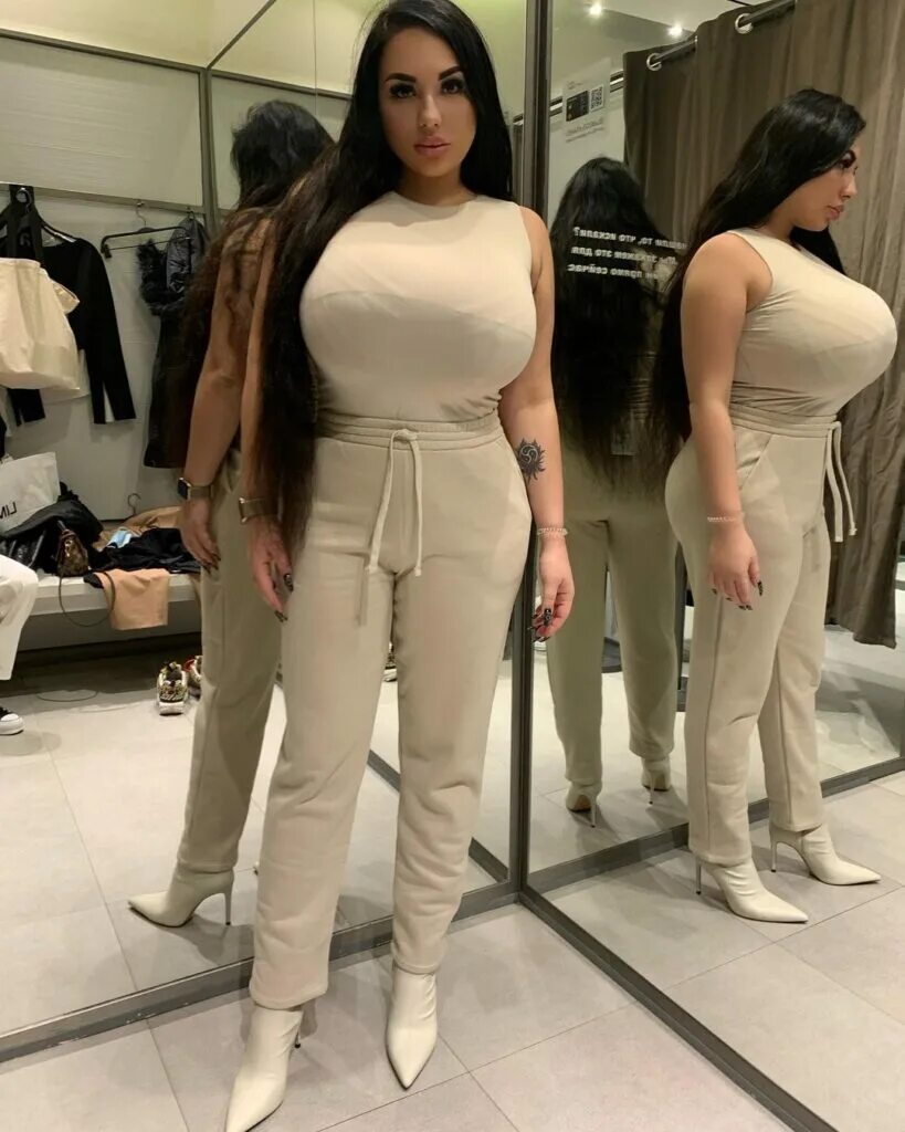 Anastasia berthier artdikaya 2020. Anastasia artdikaya. Модель анастасия berthier 18. Anastasia artdikaya 18. Модель анастасия бертье.