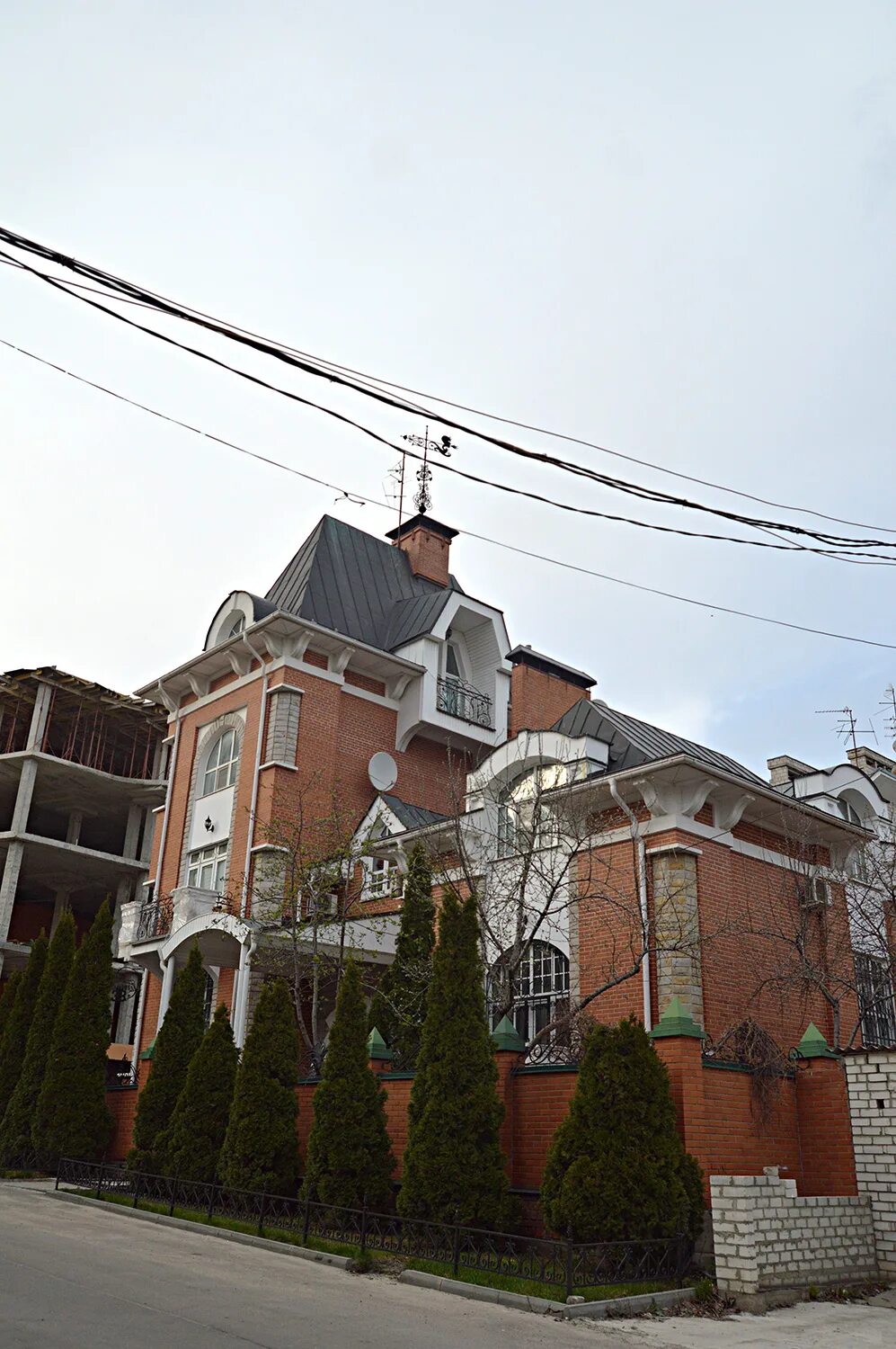 Воронеж ул лётчика замкина 10. Ул летчика замкина воронеж. Летчик замкин воронеж. Улица летчика замкина 48 воронеж. Летчика замкина воронеж.