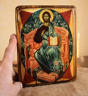 Икона на дереве