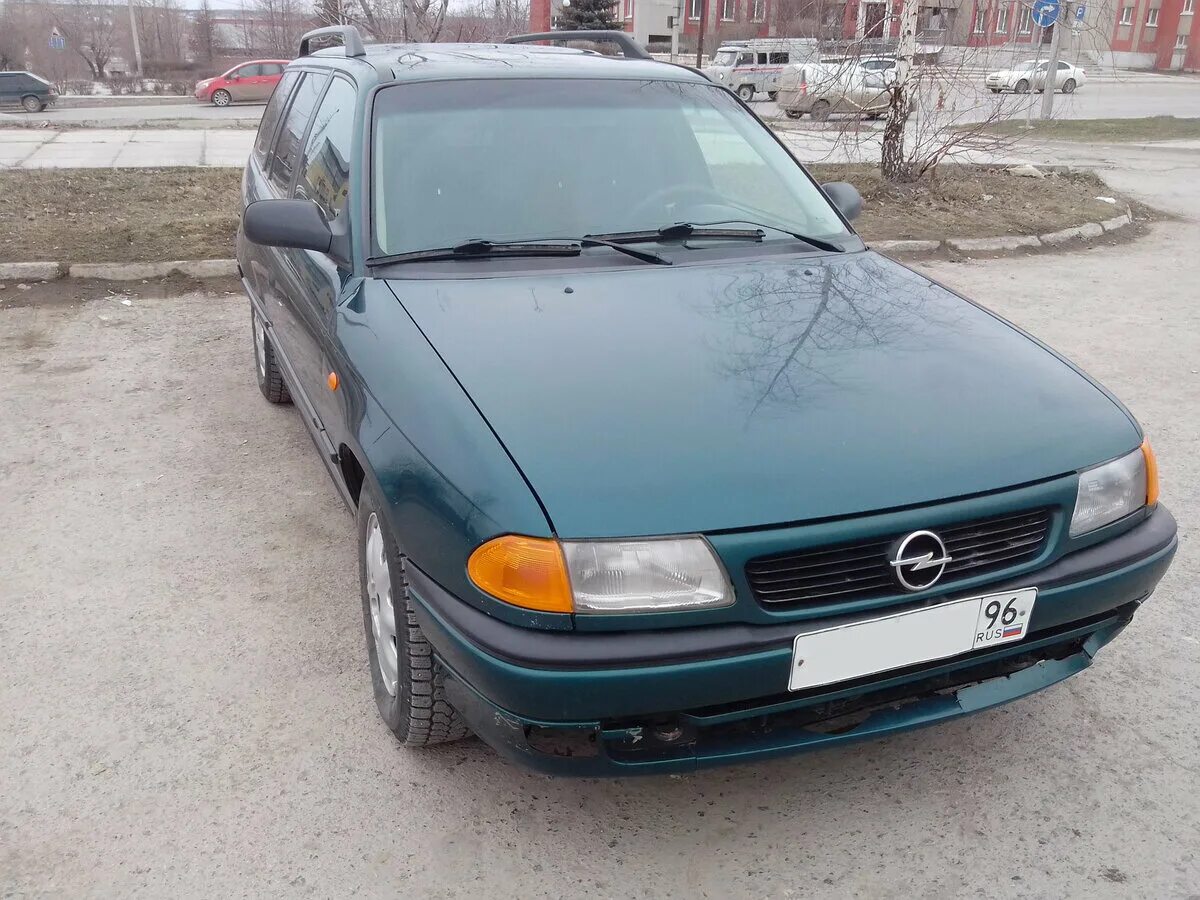 Купить опель 1997. Opel Astra 1997. Opel Astra 1997 года.