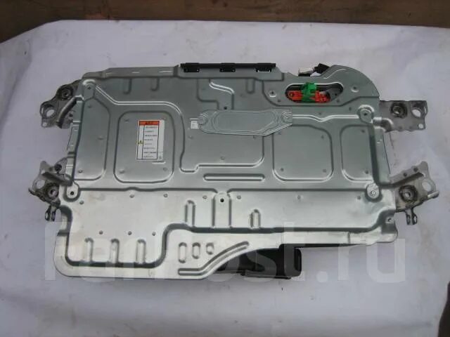 Honda shuttle аккумулятор. Батарея honda fit hybrid. батарея фит гибрид gp5. батарея хонда gp5. аккумулятор на honda fit gp5.