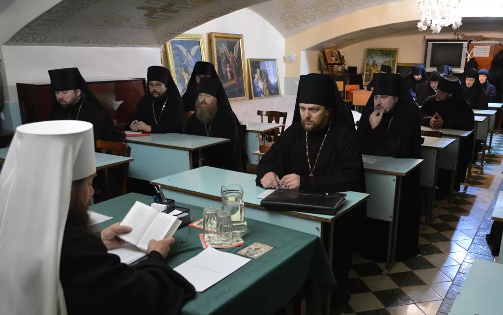 Владыка астраханский. Священники астраханской епархии. Астраханская община епархия. Астраханская митрополия. Епархия астрахани.
