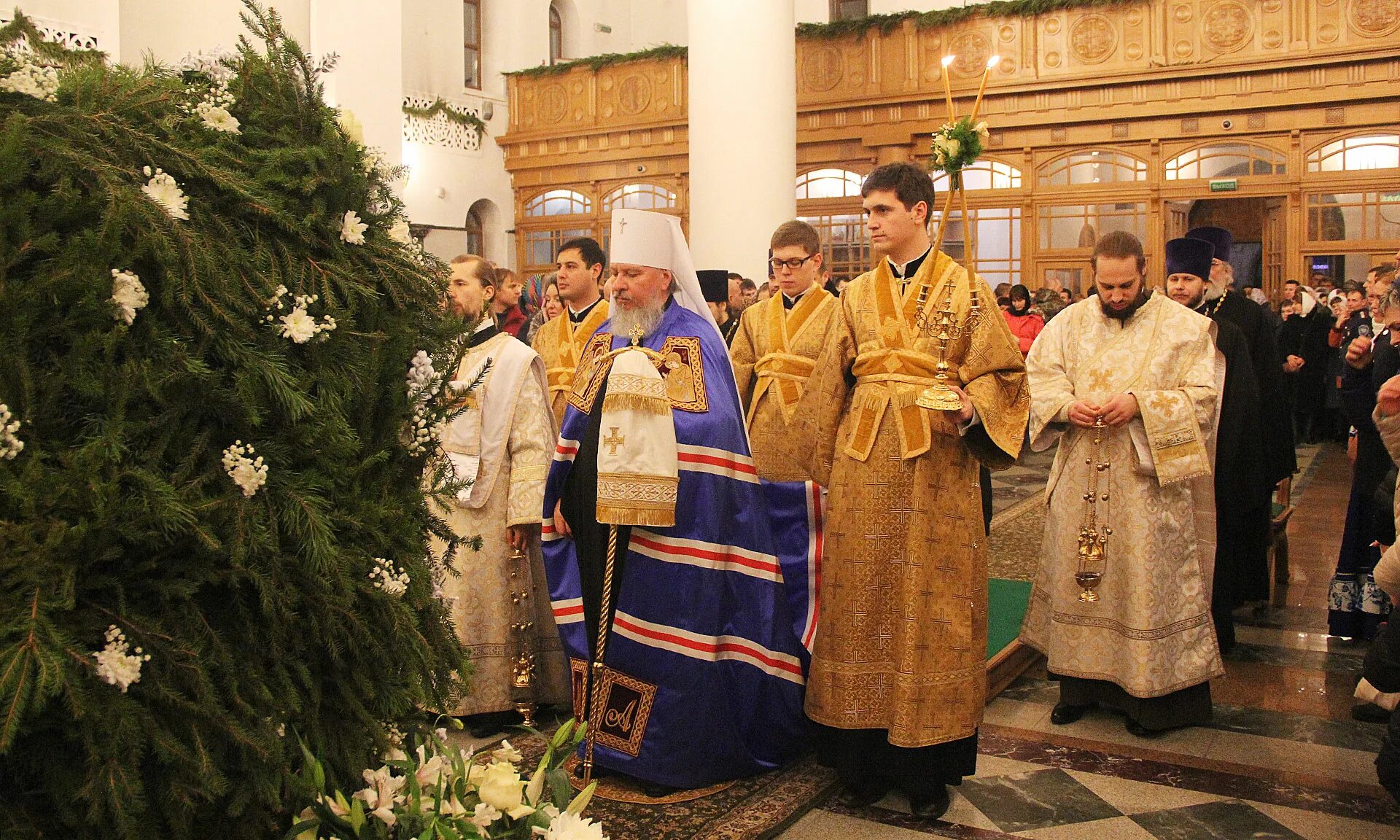 Лискинский свято троицкий собор. Митрополит александр брянский. Митрополит брянский до 2002. Брянский кафедральный собор 2021. Владыка брянский и севский.