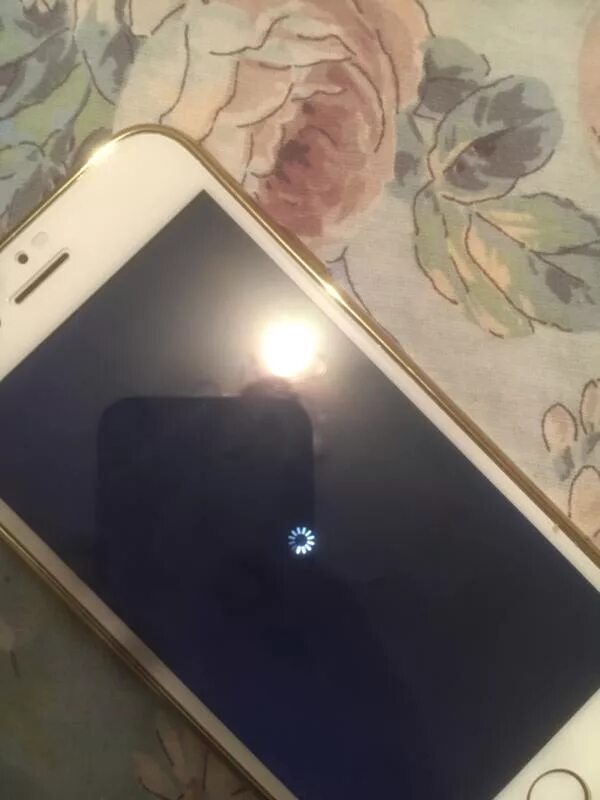 The Two Bugs That Makes iOS 11 UNUSABLE!!! - YouTube