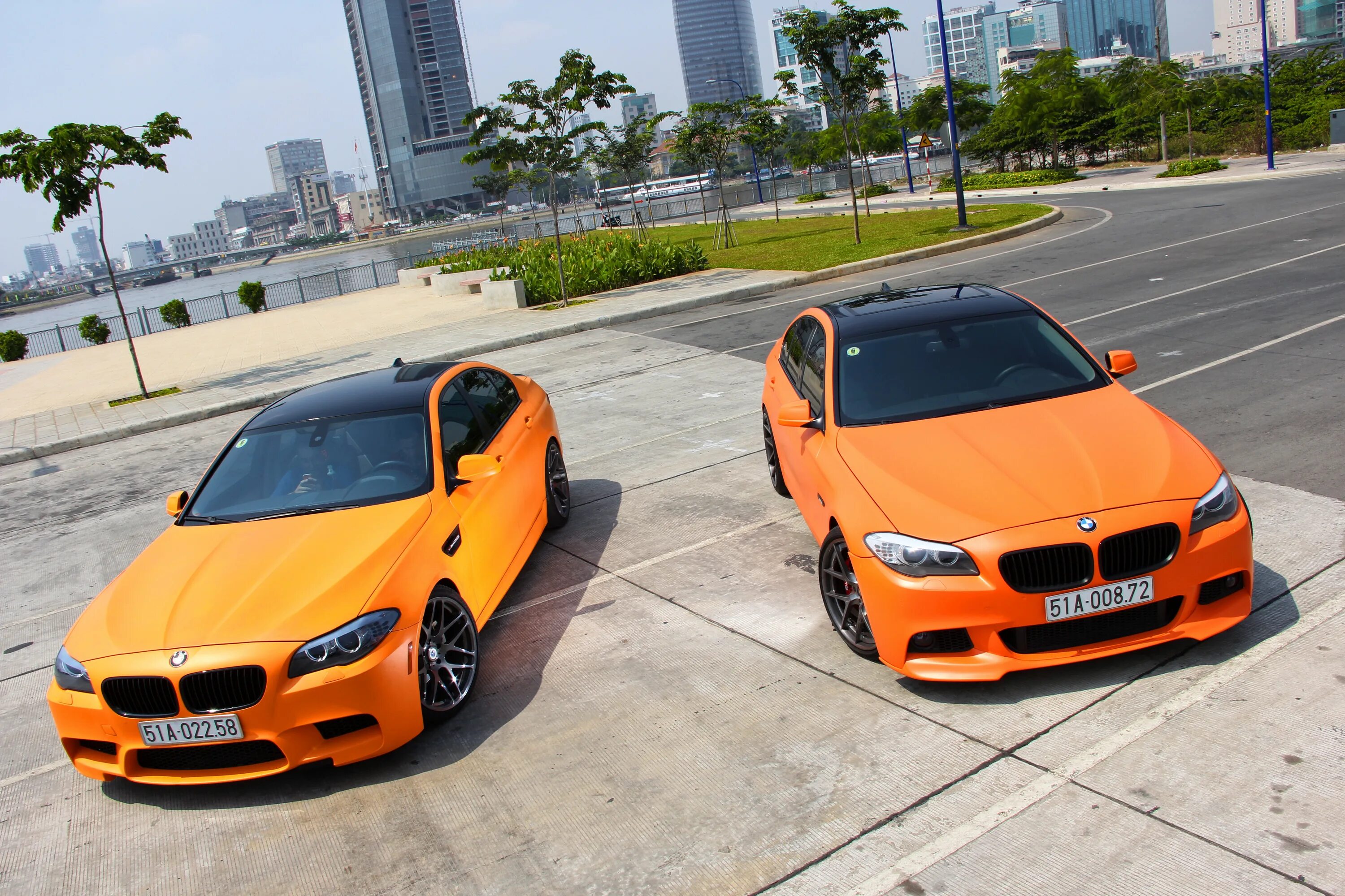 BMW m5 f10 Orange. BMW m5 f10 оранжевая. БМВ м5 ф10 оранжевая. BMW m3 f10. Гонки бмв м5