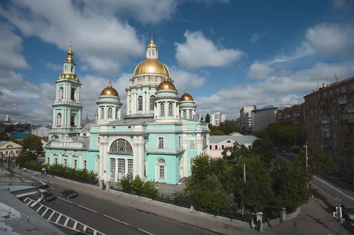 Сайт московской церкви. Храм на Бауманской в Москве Елоховский.