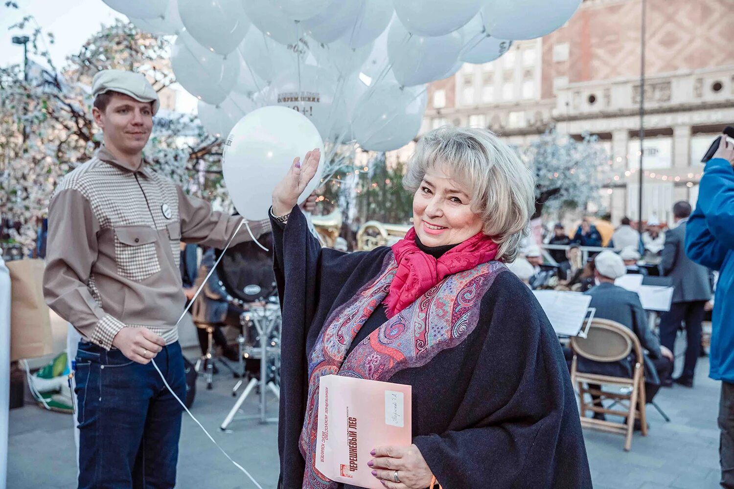Михаил куснирович современник. Труппа театра современник с 70 х годов. Современник юбилей. Современник юбилей. Современник юбилей.