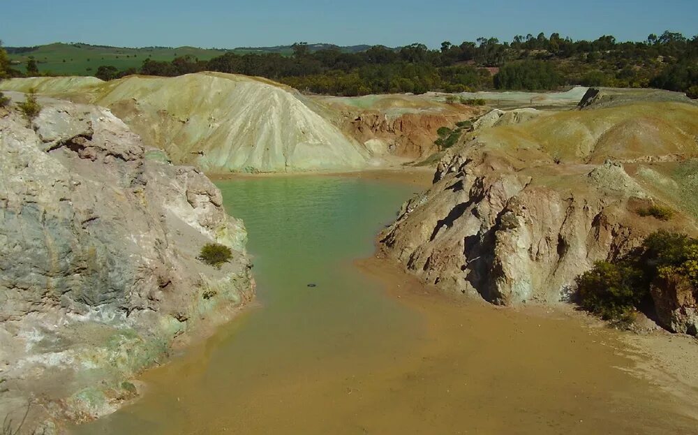 Bimmah sinkhole. Природный бассейн в национальном парке кариджини, австралия. Большой артезианский бассейн в австралии. Подводная пещера в пермском крае. Реки-крики пересыхающие реки австралии.