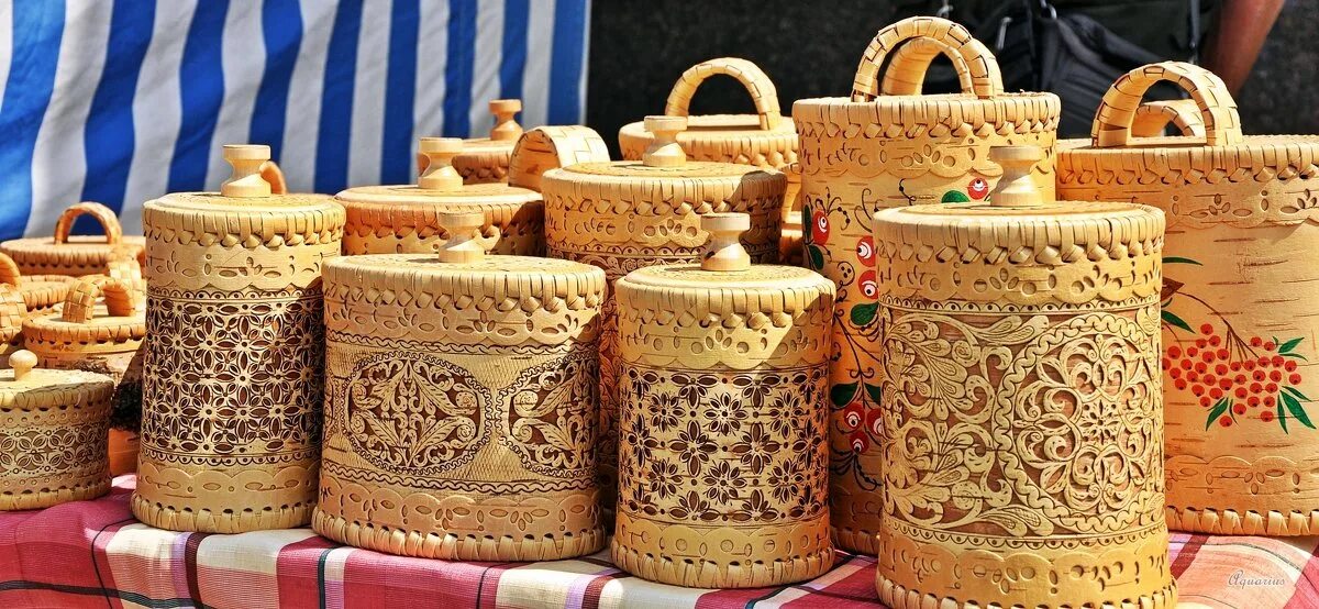 новгород великий ремесло берестяное. туес берестяной архангельск. промыслы россии. народные промыслы береста. береста промысел.