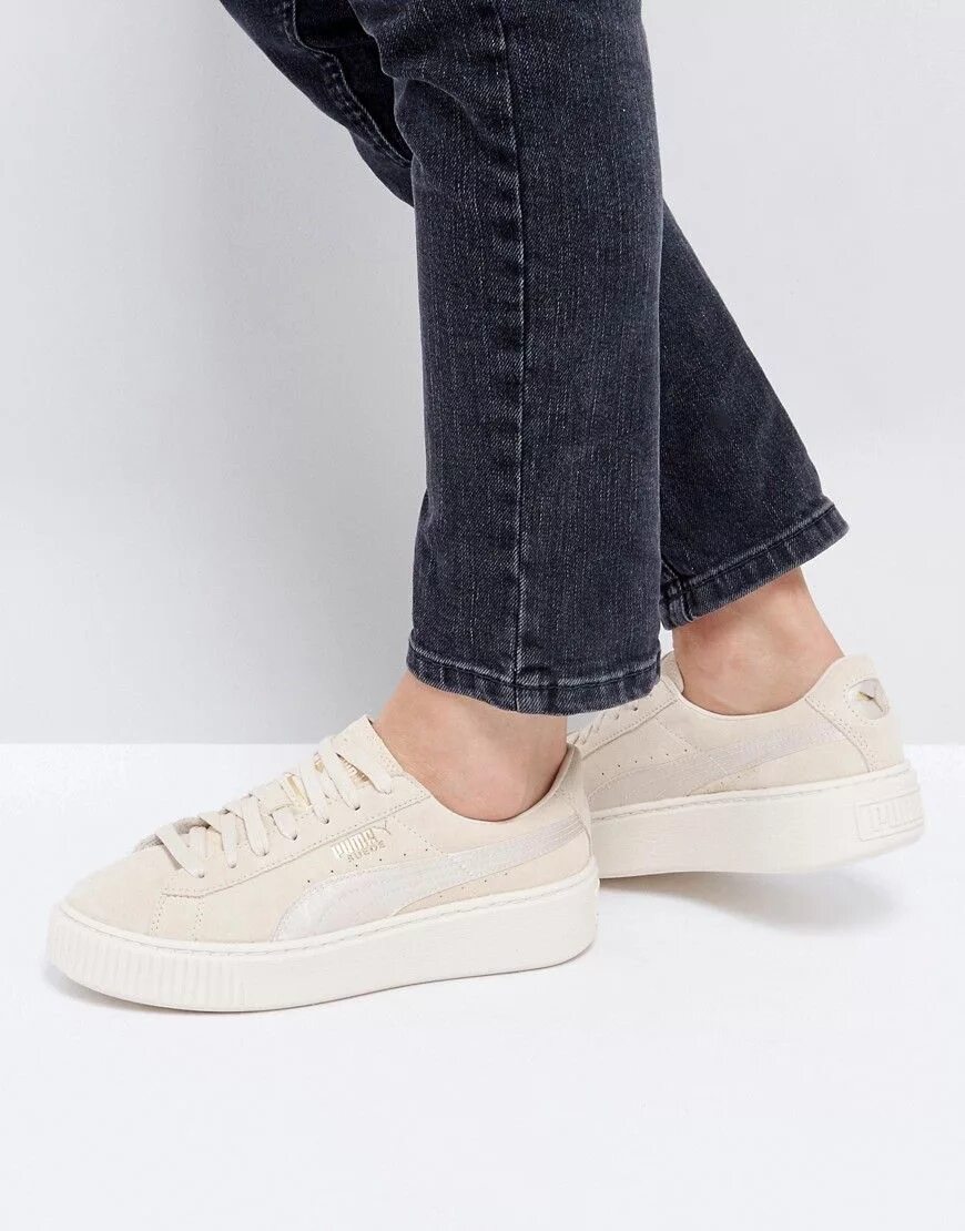 Кеды замша женские. Puma suede platform. кеды женские puma w kaia platform l. puma suede бежевые. пума кеды бежевые замшевые.