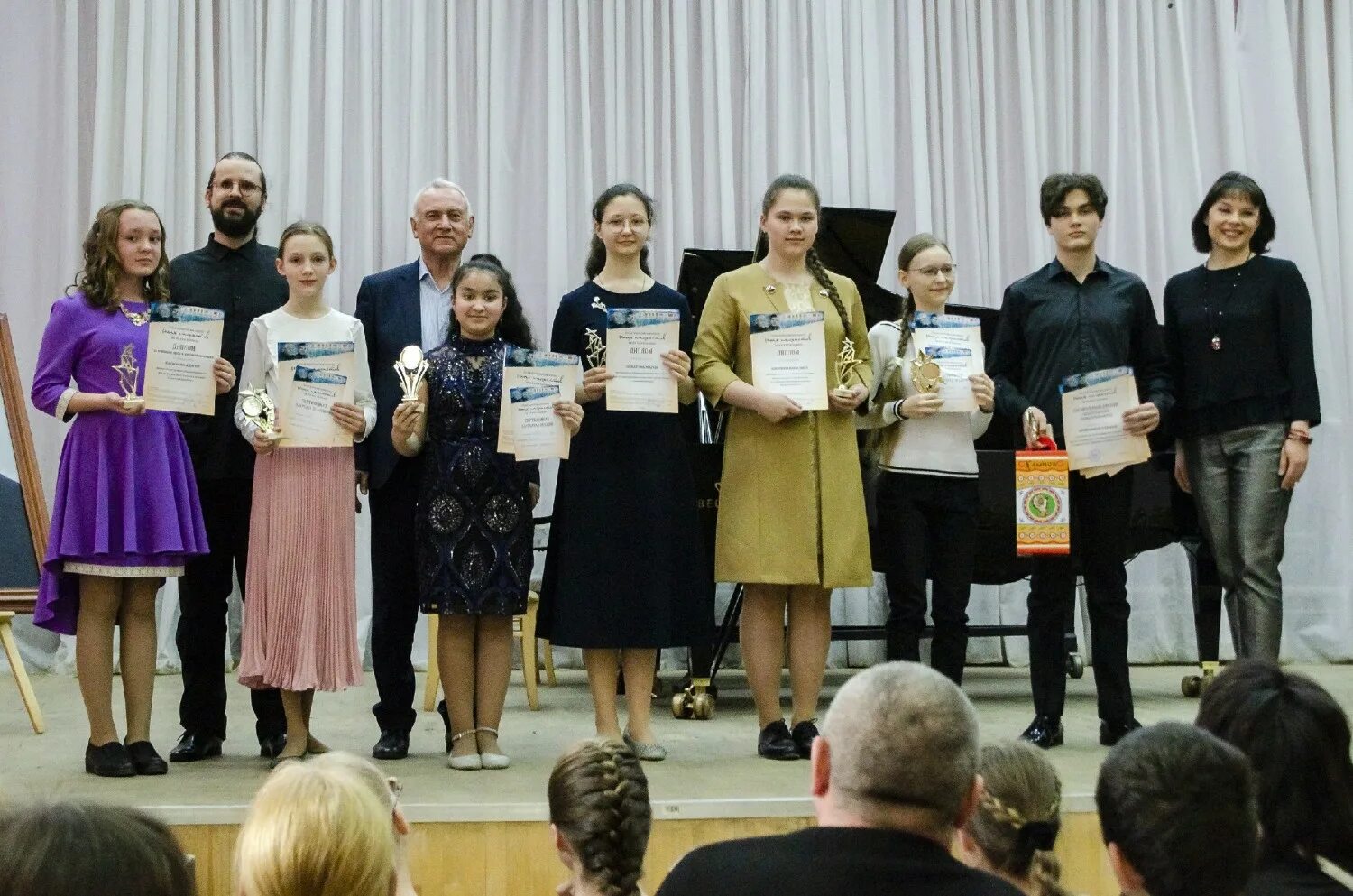 межрегиональный конкурс 2024. межрегиональный конкурс 2024. фестиваль конкурс межрегиональный dreamfest курск 16. выступление школы дизайна миланж 2023 года. 2022.