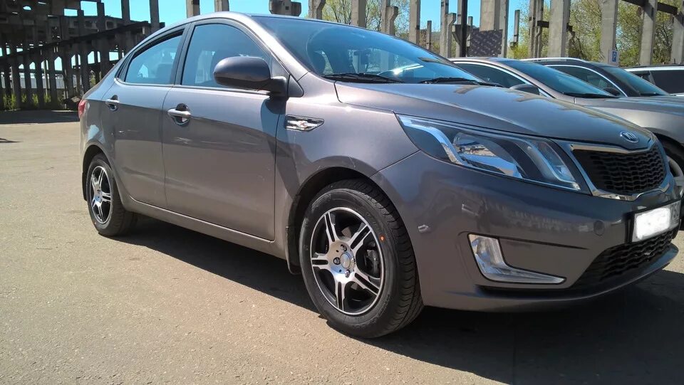 Rio 100. Скад r15 Kia Rio. Скад Дели r15 Киа Рио. Скад Осака r15 кия Рио. Скад Стар r15 4x100.