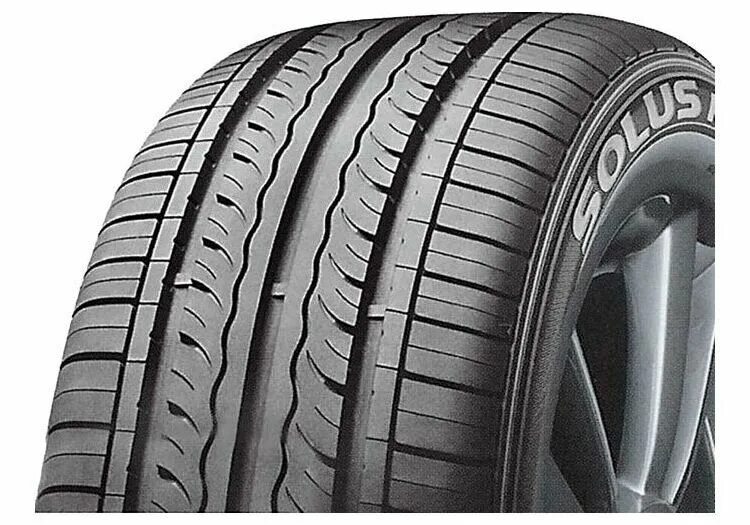 Летних шин kumho r16 отзывы. Kumho Solus kh17. Kumho Solus kh17 185/65 r15. Kumho Solus 205/65 r16. Kumho Solus kh17 летняя.