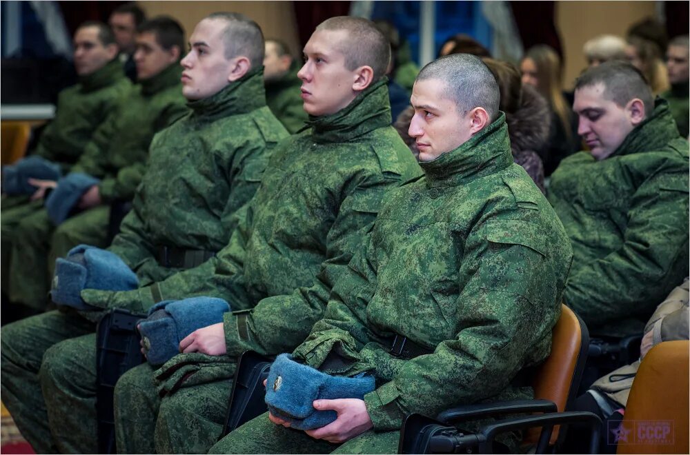 Молодые военнослужащие. Срочники президентского полка. Как попасть на срочную службу. Майкоп военная часть 227. Президентские войска армия.