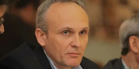 Фамилия журналиста