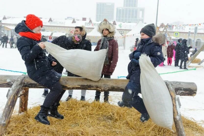 Старотураево зимний Сабантуй. Зимний Сабантуй в Уфе. Молодежь зимний Сабантуй. Зимний Сабантуй Уфа 2 января 2023.