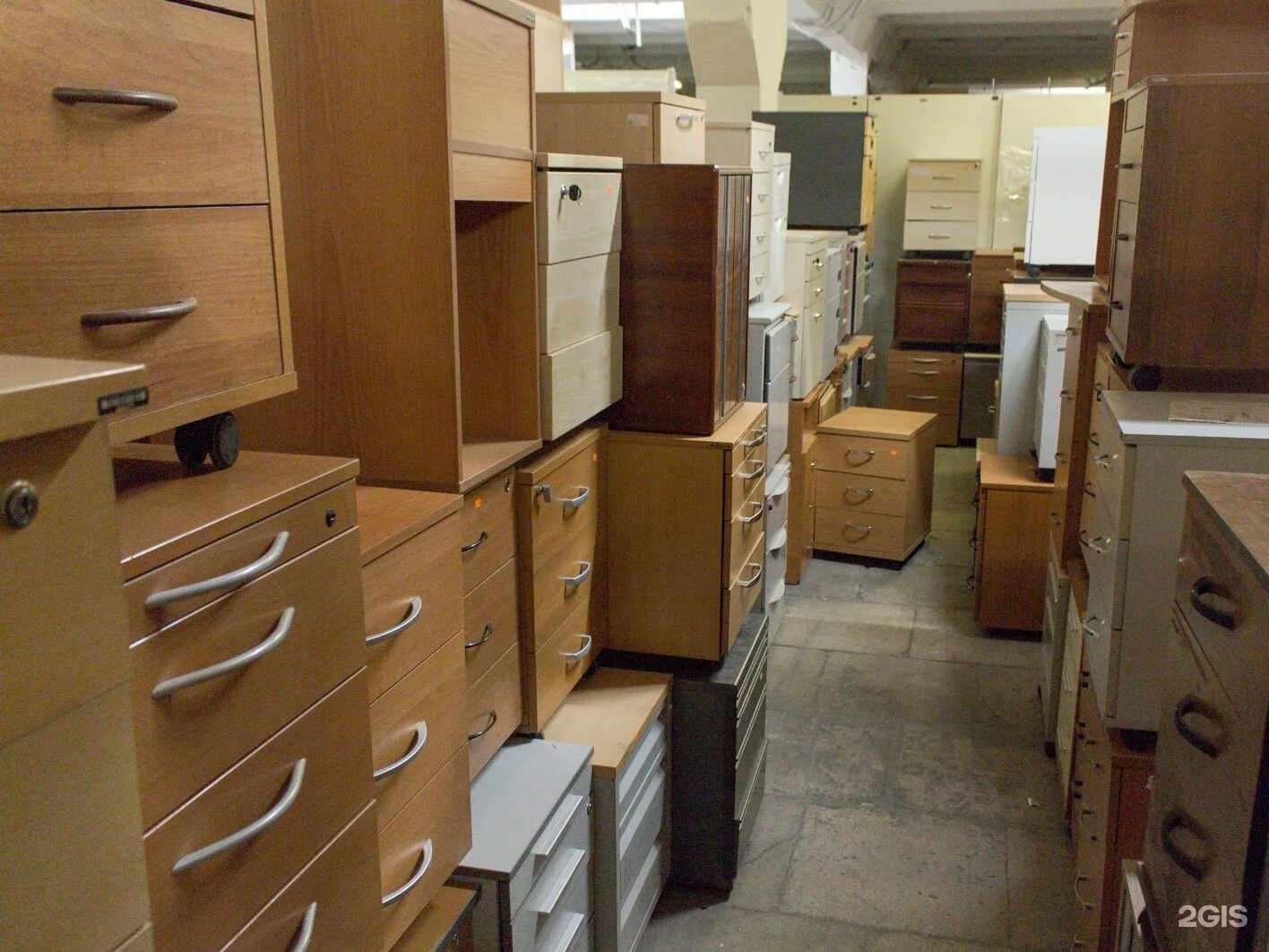 стенка верда дуб сонома трюфель/слоновая кость. гостиная джина аванти. гостиная оливия фабрика лером. гостиная карина 3 ярцево мебель. склад мебельного магазина.