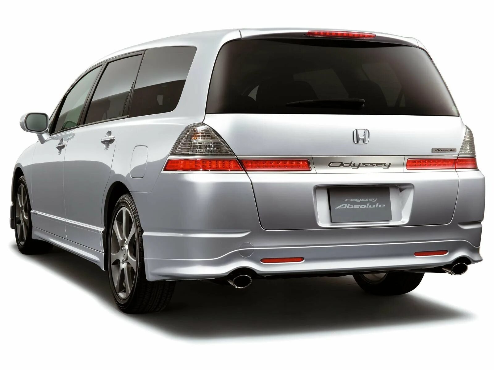 Хонда одиссей 2013. Хонда одиссей технические характеристики. Honda odyssey 3. Honda odyssey 2021 багажник. Хонда одиссей 1998 салон.