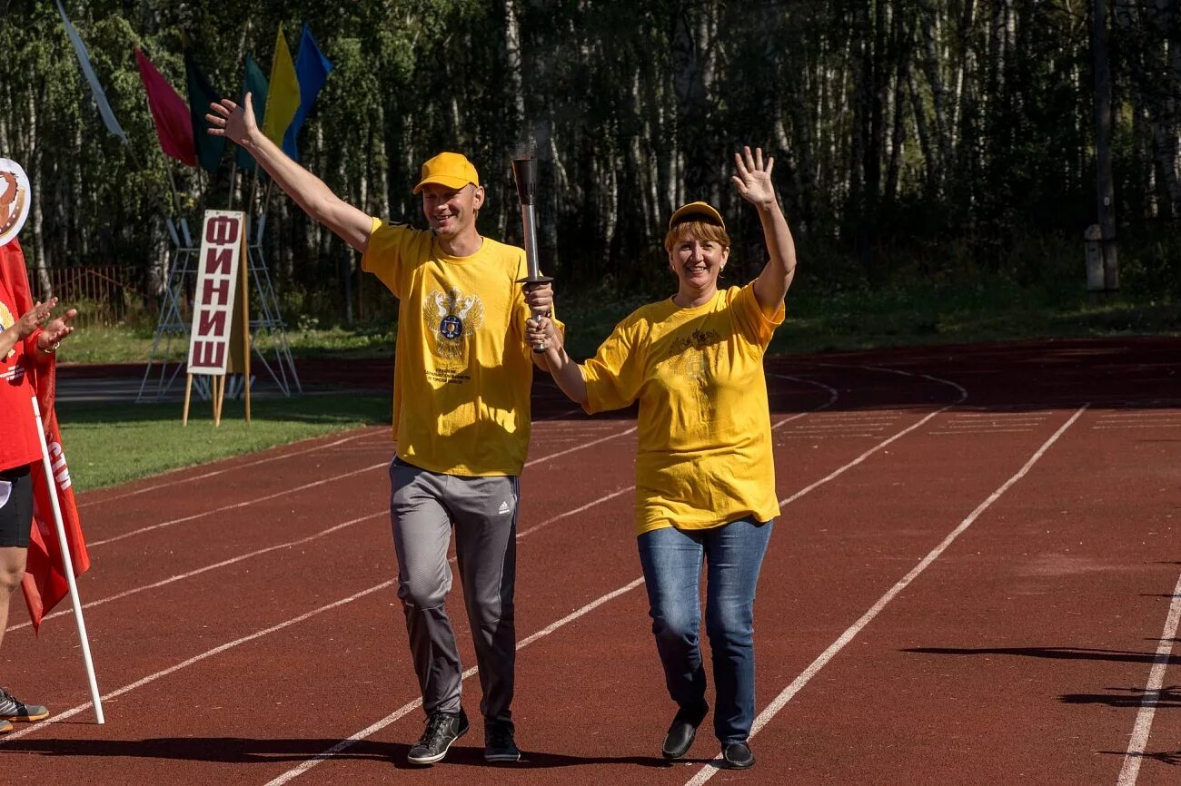 Томск кожевникова билеты. Кожевниково Томская область. Село Кожевниково Томская область. Томск село Кожевниково. Стадион Кожевниково.