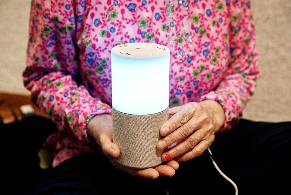 умная колонка amazon echo dot 3nd gen. колонка умный дом. капсульная колонка маруся. умная колонка для пожилых. Bose speaker 500.