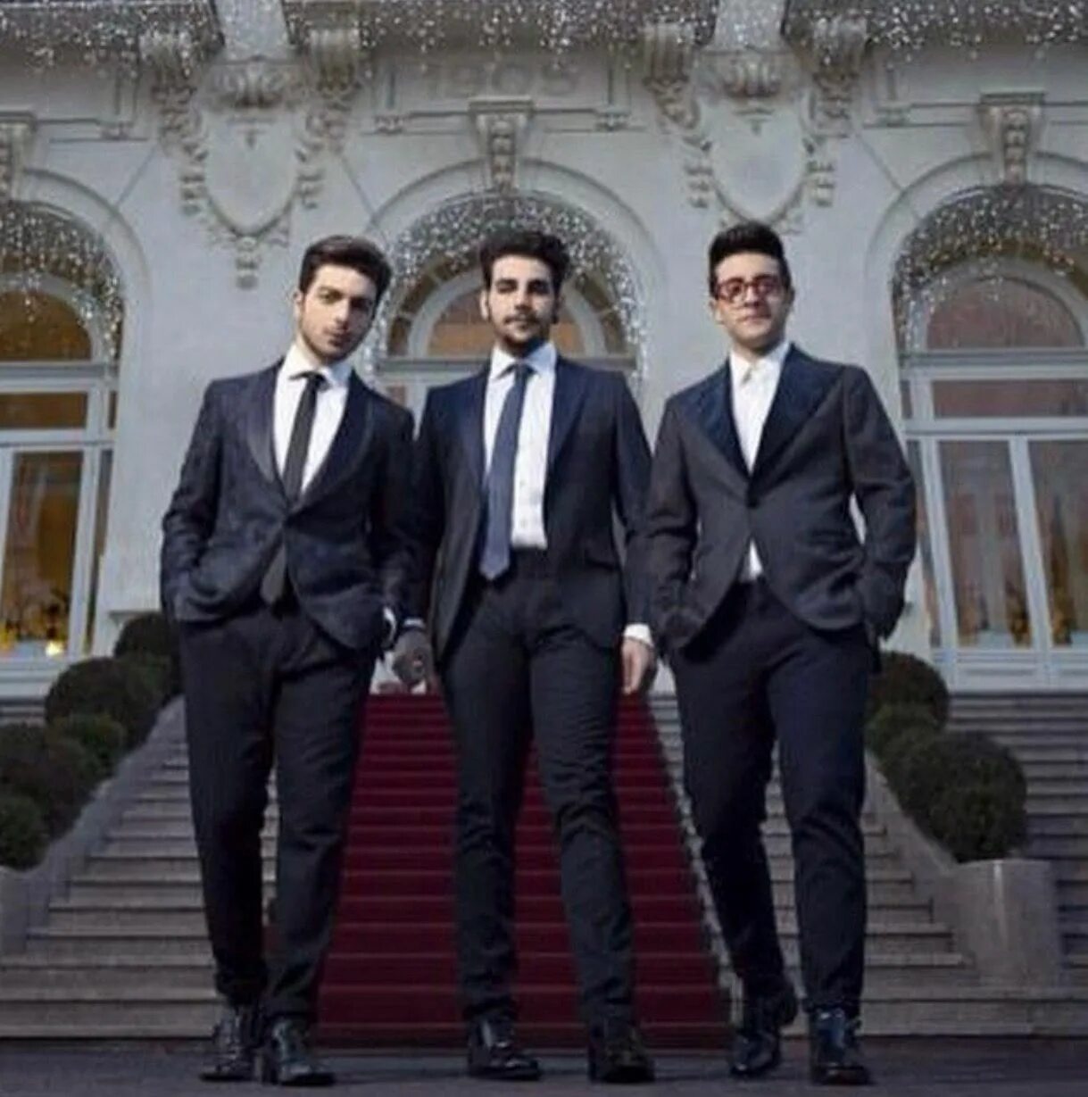 Volo grande amore. Группа il Volo. Трио il Volo. Группа ил воло Италия. Трио теноров il Volo.