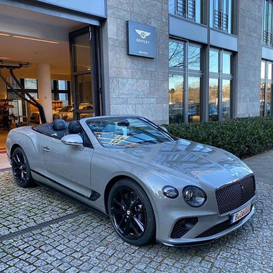 Бентли грей. Bentley GTC w12. Bentley Continental gt Nardo Grey. Bentley Continental GTC. Бентли Континенталь GTC кабриолет.