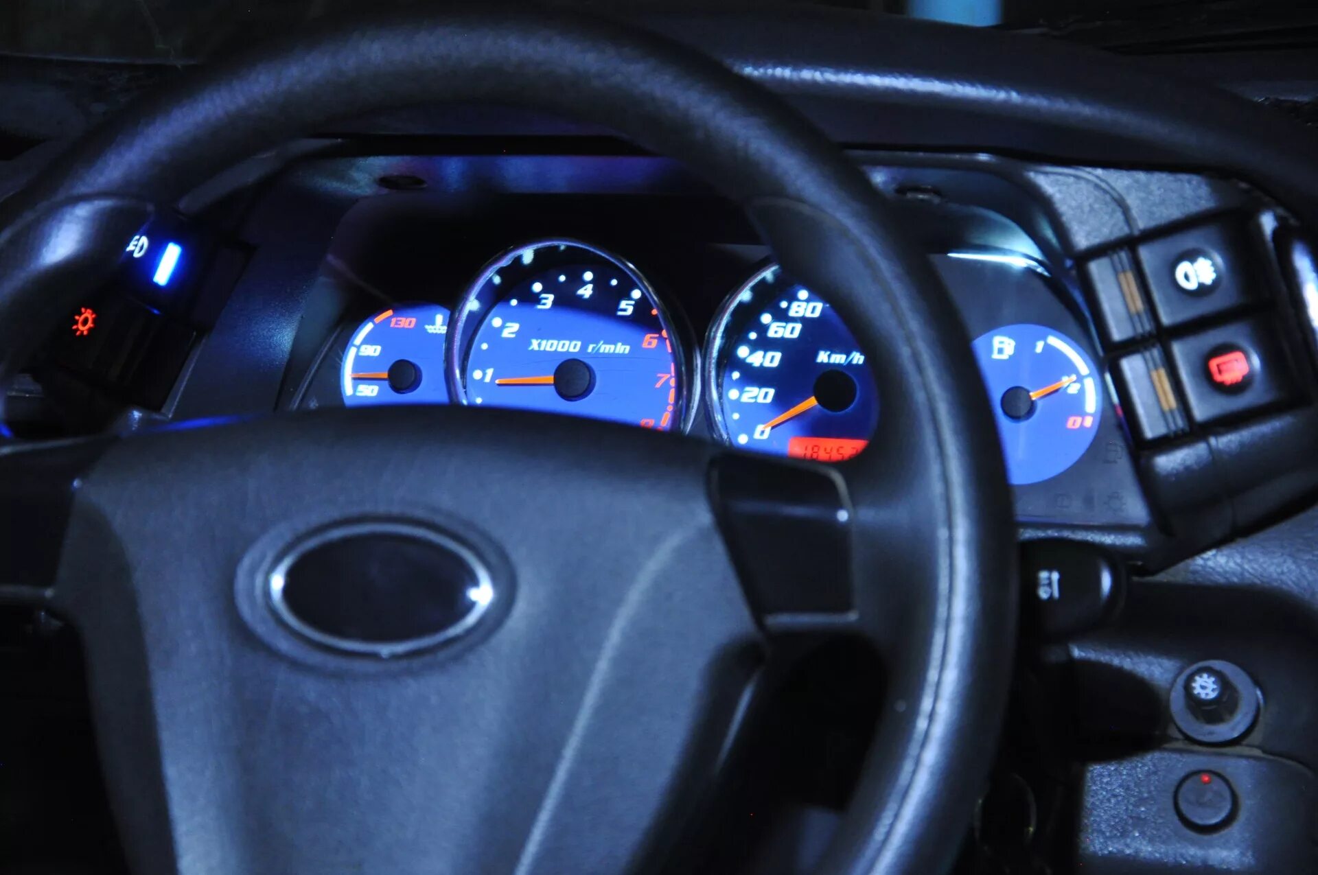 Тюнинг приборной панели - Lada 21104, 1,6 л, 2007 года тюнинг DRIVE2