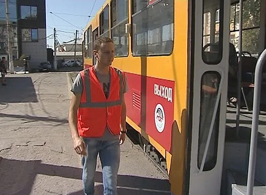 Метроэлектротранс Волгоград водитель троллейбуса. Трамвай Волгоград Метроэлектротранс. МУП Метроэлектротранс Волгоград. Водитель трамвая троллейбуса