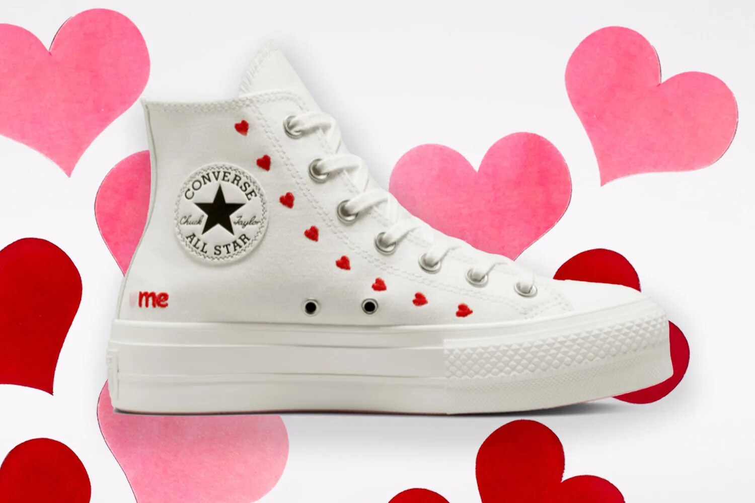 Конверсы кеды 2022. Конверсы Валентино. Converse Hearts Chuck Taylor. Конверсы 2022 женские. Найк с сердечками