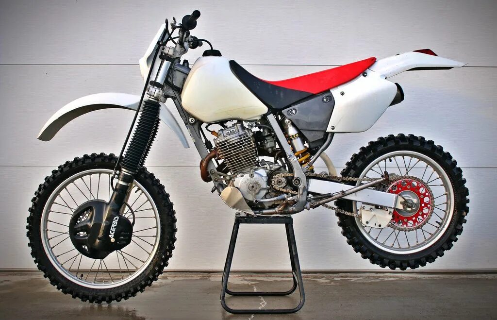 Хонда хр. Honda xr250r Baja. Honda XR 250. Honda XR 250 Baja. Honda XR 250 motard.