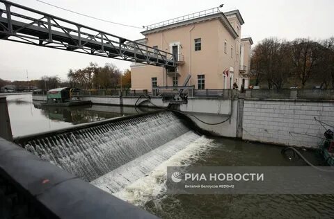 Moskva dam