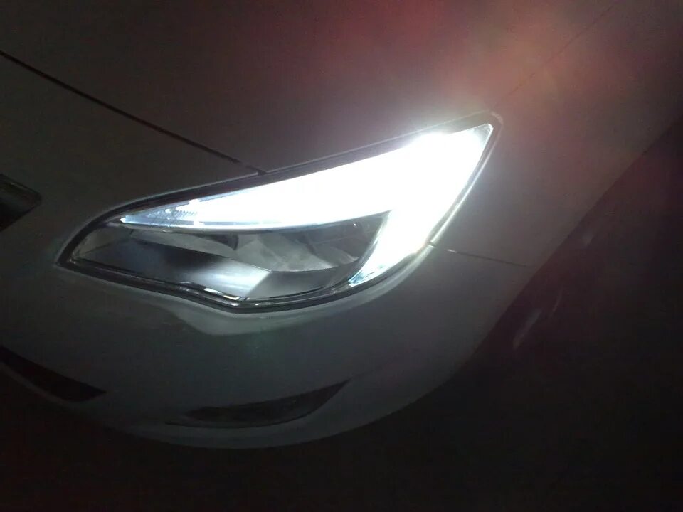 Opel astra j led лампы. Дхо opel astra j.
