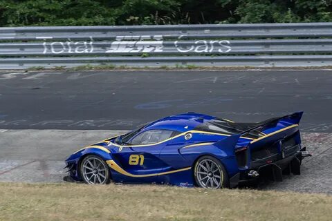 3.000 × 2.000 Pixel. 