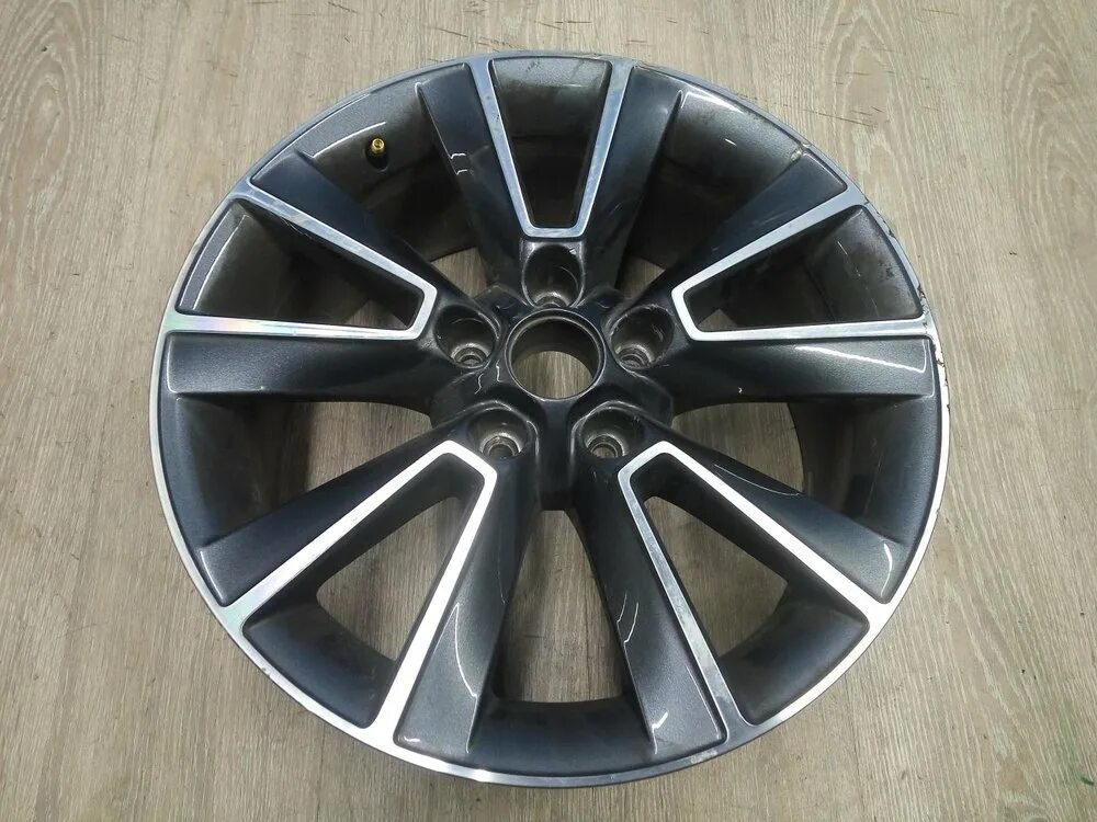 оригинальные диски шкода йети. Skoda yeti adventure диски.