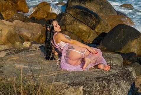 Larissa Teixeira é modelo.
