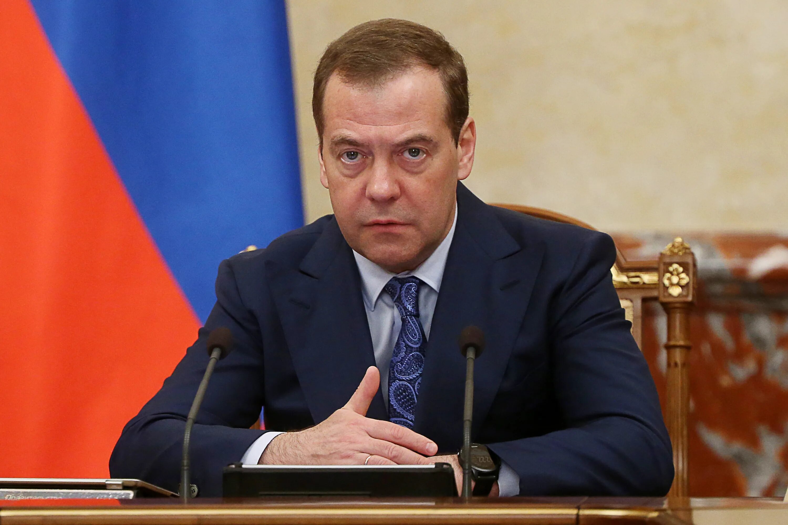 сколько лет было медведеву. сколько лет было медведеву. сколько лет было медведеву. сколько лет было медведеву. зампред совбеза рф медведев.