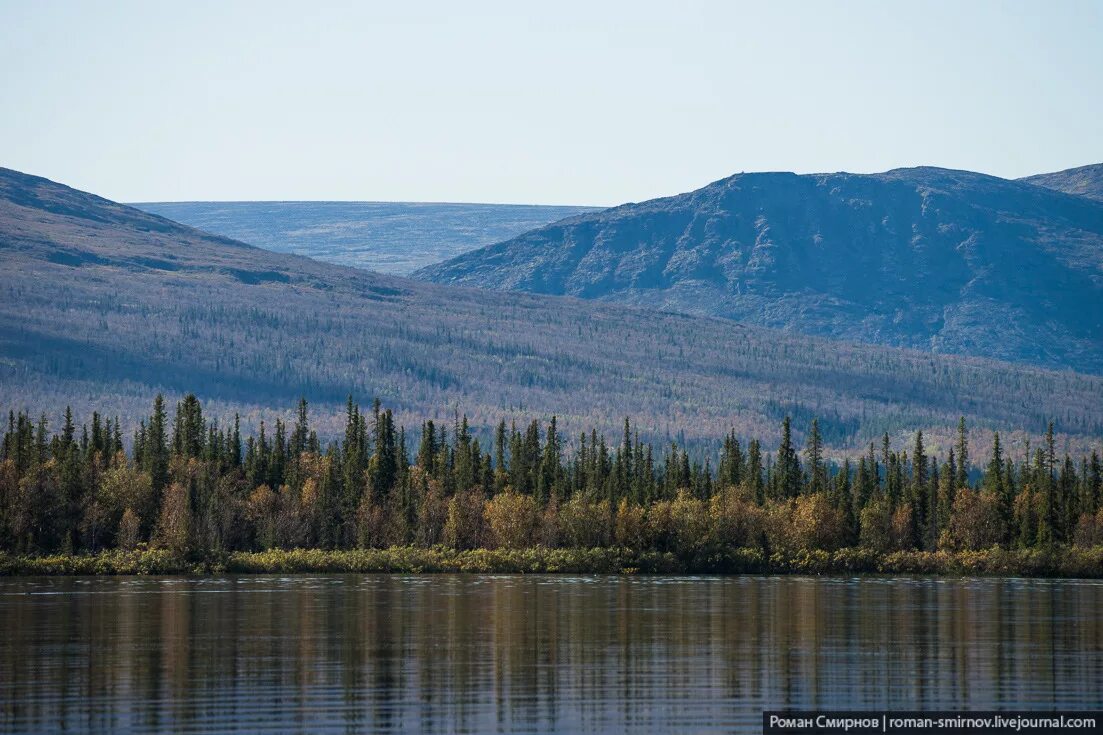 Ловозеро (озеро). Село Ловозеро Мурманская область. Ловозеро (село). ГОК Ловоозеро.