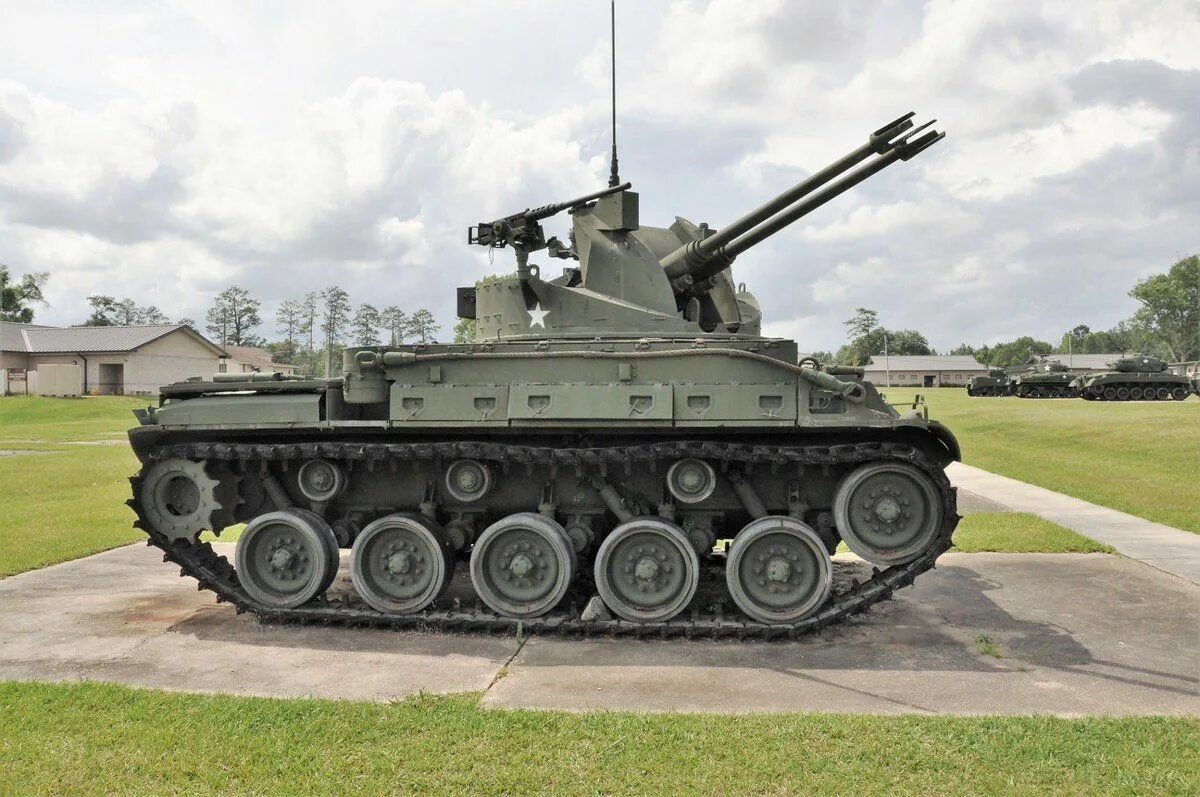 M 42 24. ЗСУ m42 Duster. M42 ЗСУ. М42 Дастер. M42a1 Duster Anti-aircraft Tank.