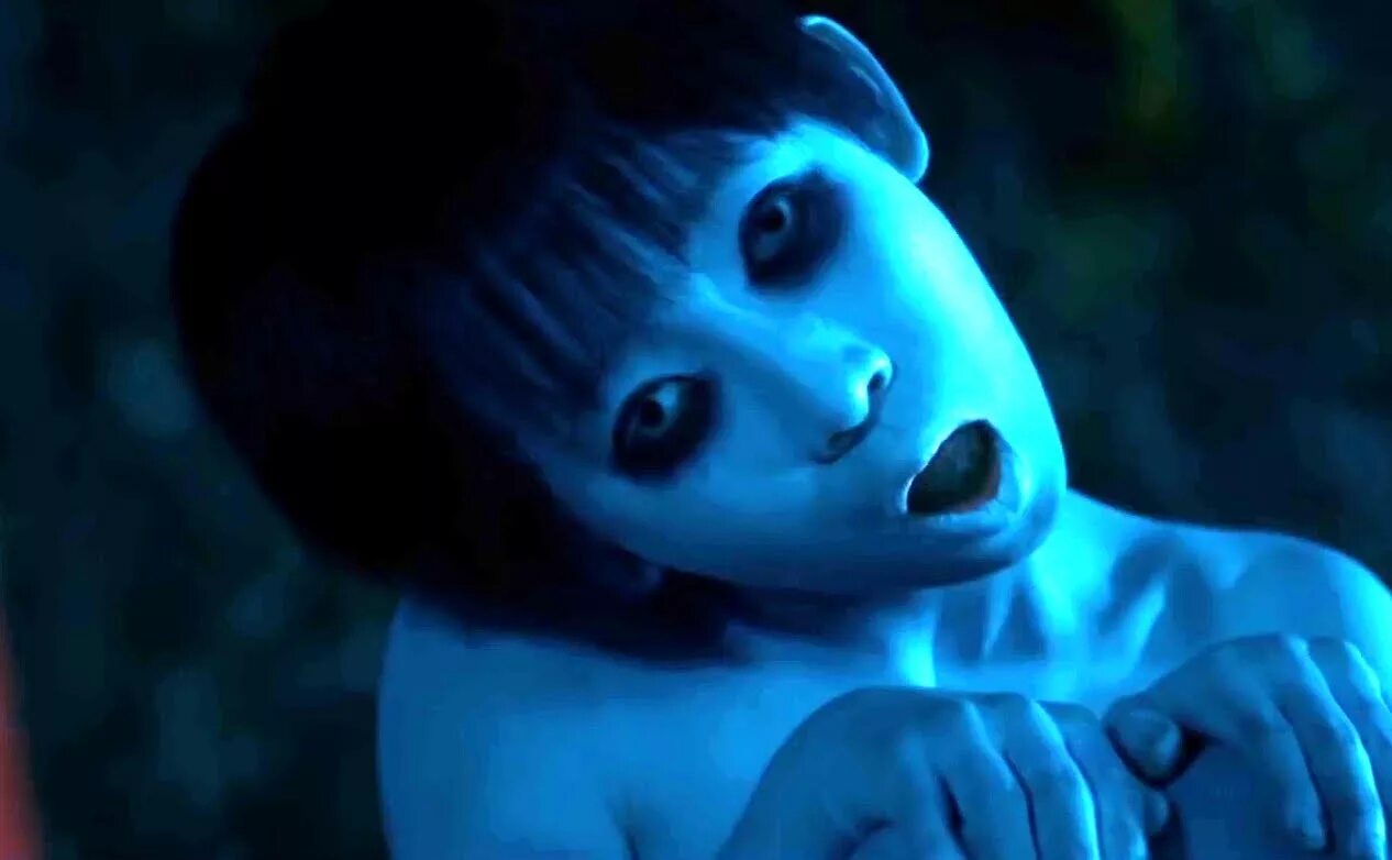 Как называется проклятие. Как называется проклятие. Каяко саэки проклятие 2004. Каяко саэки проклятие 2004. Как называется проклятие.