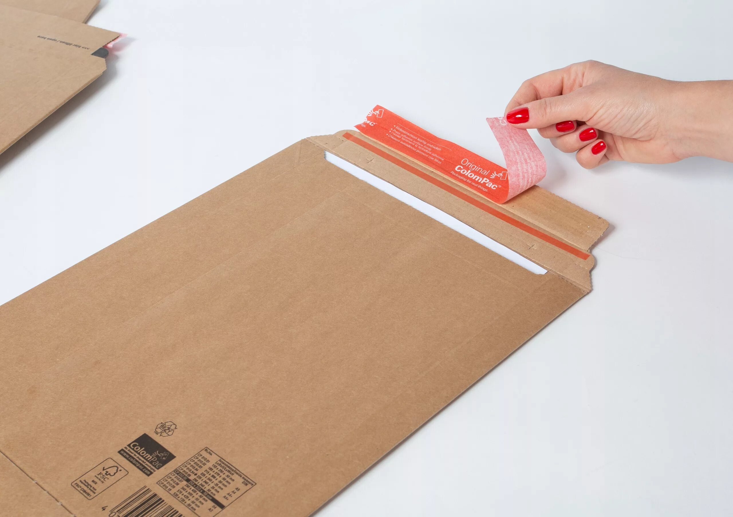 чем можно заменить картон. папка бумажная. картонный конверт упаковка. чем можно заменить картон. картон для скрапбукинга.