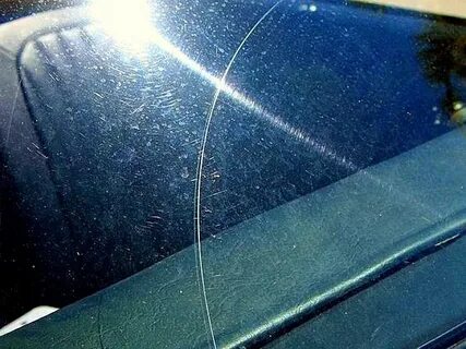 Чем убрать царапины на стекле