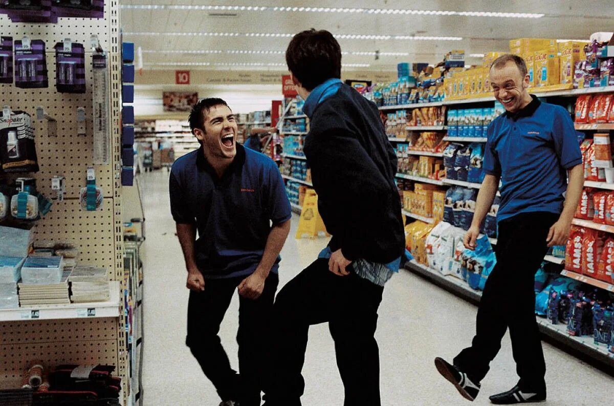 Фильм сдача 2006. Возврат / cashback (шон эллис, 2006). Возврат денег фильм 2004. Cash back 2006 фильм. Возврат 2006 год.