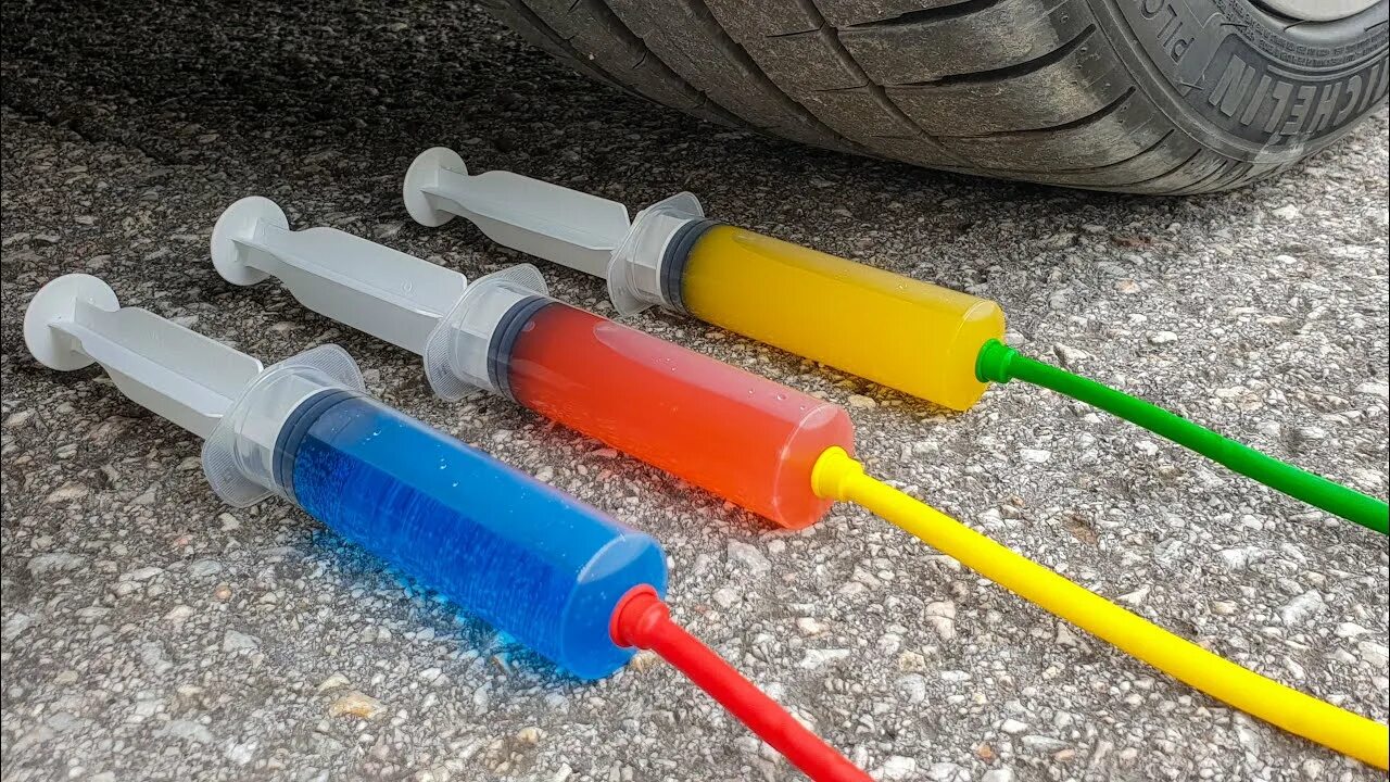 Life experiment. Crushing rainbow syringes. crushing rainbow syringes crushing crunchy. experiment: car vs glass nails.