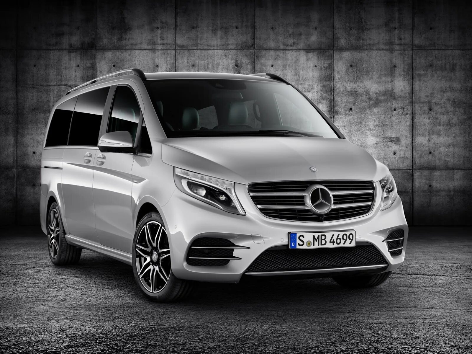 Мерседесе клас. Mercedes Benz v250d. Mercedes v-class w447. Мерседес Бенц v класс w447. Mercedes v class w447 AMG.