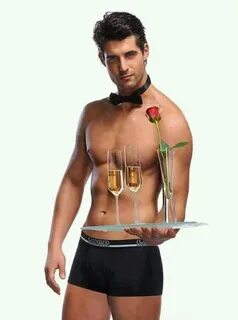 Открытки с голыми мужчинами с цветами.