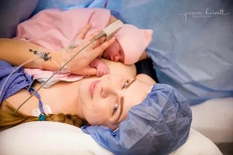 Мама после кесарева сечения