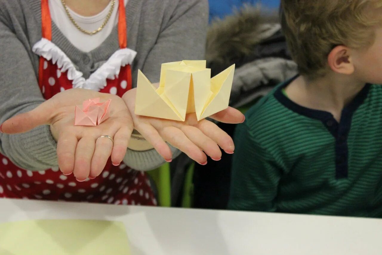 Оригами семей. Мастер класс оригами. Оригами для детей. Занятия оригами для детей. Мастер класс оригами для детей.