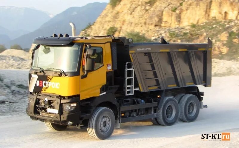 Самосвал renault. Рено самосвал 8х4. Самосвал Renault k 430 6х6. Renault Trucks самосвалы. Renault Kerax 8x4.